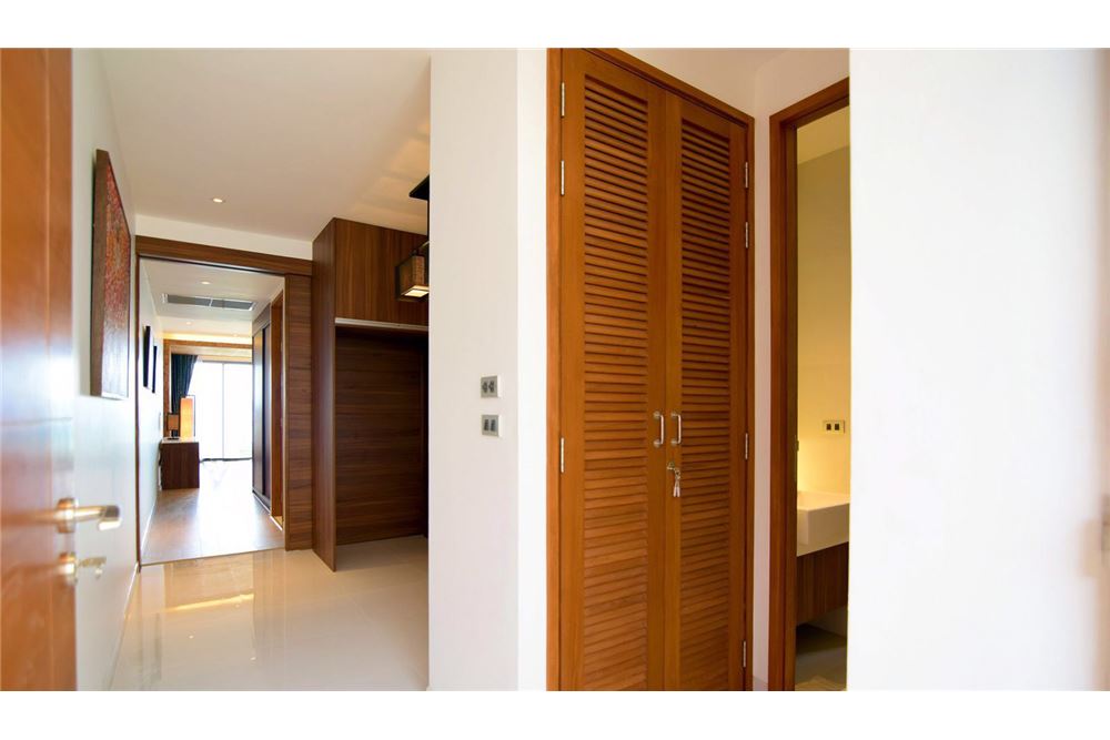 Stunning Sea View Condos Great Location Freehold, ภาพที่ 4