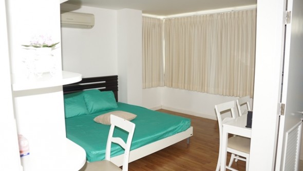 72sqm Low Rise, Well Price Two Bedrooms Apartment to let at The Clover, ภาพที่ 4