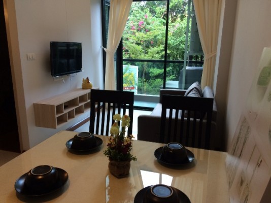 72.75sqm Elegant, Lovely Duplex Two Bedrooms Apartment to let at Le 8, ภาพที่ 4