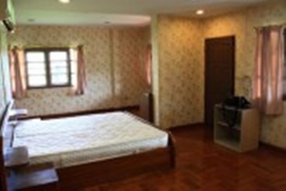 320sqm Stylish Detach house Sukhumvit 101/1 for rent at Maneeya Ville, ภาพที่ 4