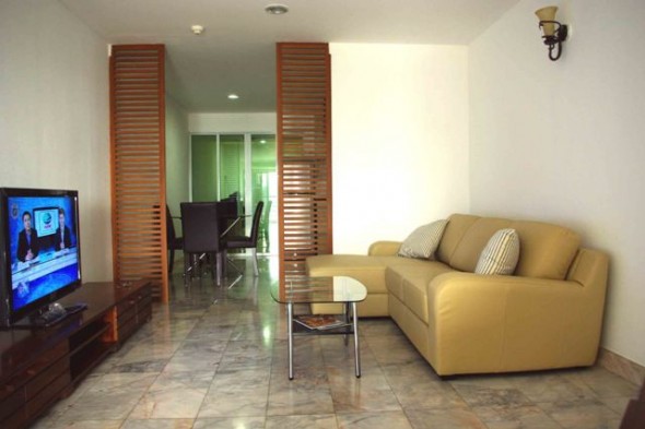 85sqm Spacious, High Rise Two Bedrooms Apartment to let at Waterford, ภาพที่ 4