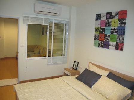 41sqm Beautiful, Comfortable One Bedroom Flat to let at Life Huaykwang, ภาพที่ 4
