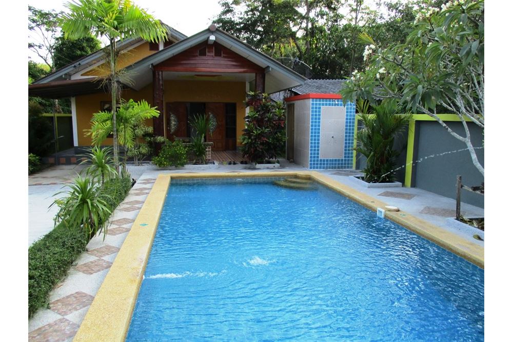 Furnished pool villa for sale and for rent with mountain view in a quiet location at Baan Chong Plee some 4-5 km from th, ภาพที่ 2