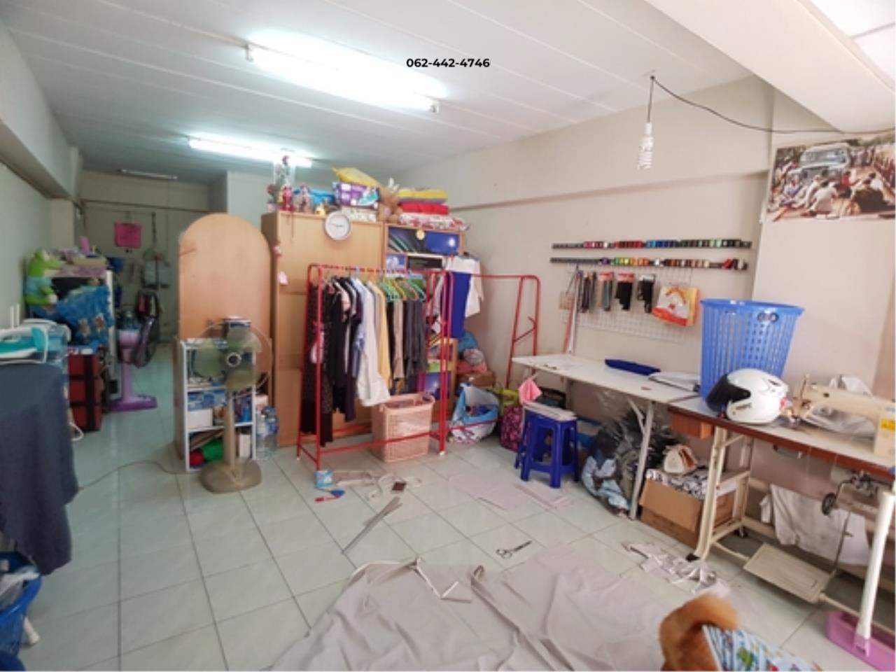 ขายคอนโด ในโครงการ Gemo Town 2  ประเวศ ประเวศ กรุงเทพมหานคร, ภาพที่ 4