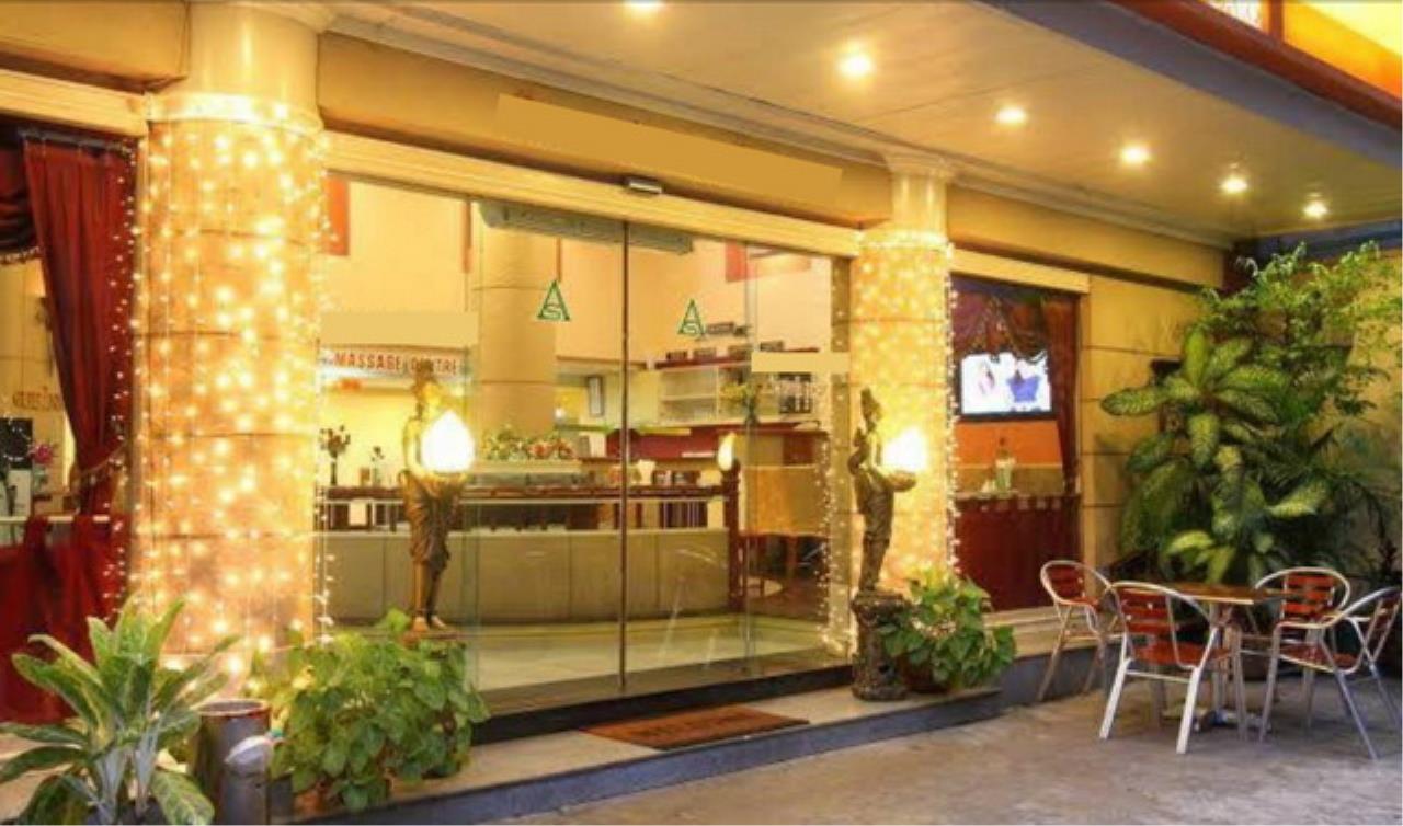 38896 - Silom Road Hotel 7 floors for sale area 220 Sqm, ภาพที่ 3