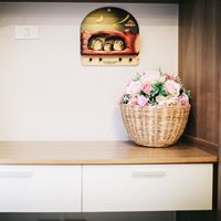 Broker image