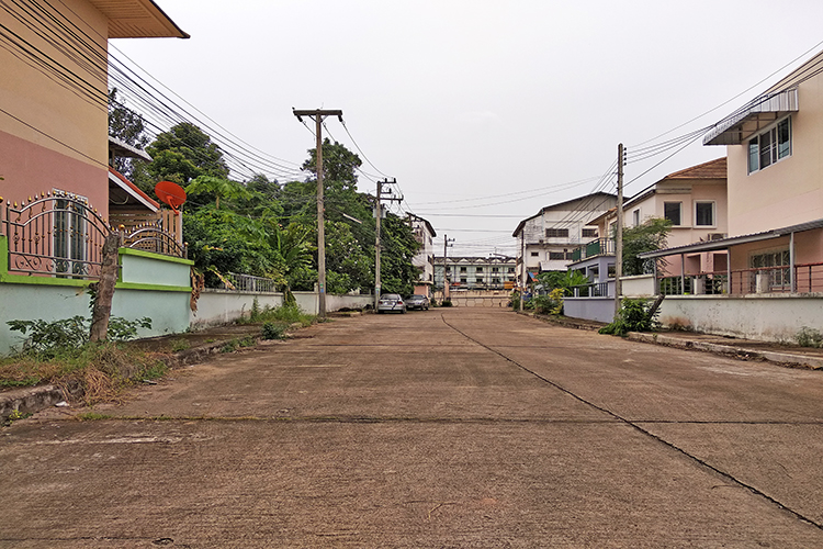 ศรีธานี อุดร-สกล - บรรยากาศ - 3