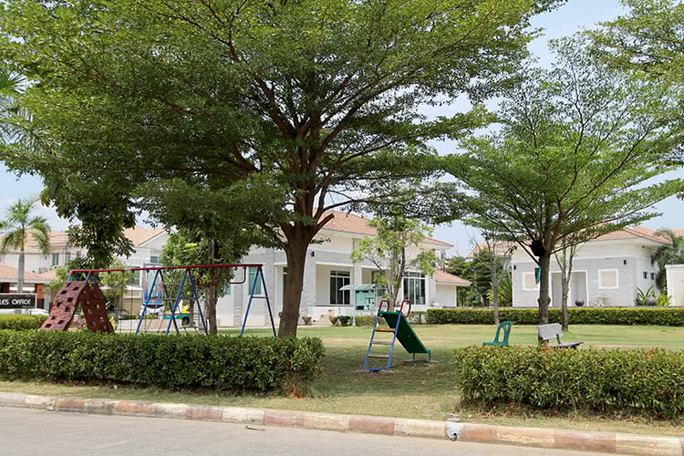แลนซีโอ วงแหวน-ปิ่นเกล้า - บรรยากาศ - 3