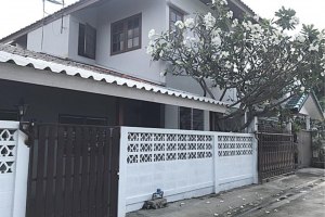 ขาย บ้าน ตำบลบางกระสอ อำเภอเมืองนนทบุรี จังหวัดนนทบุรี