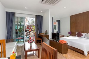 38635-Hotel for sale in Phuket 6 rai