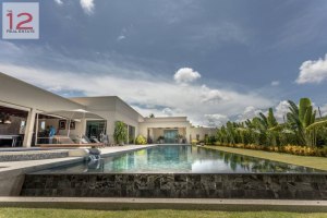 ขาย คอนโด ในโครงการLuxury 5 Star Pool Villa for Sale ตำบลโป่ง อำเภอบางละมุง จังหวัดชลบุรี