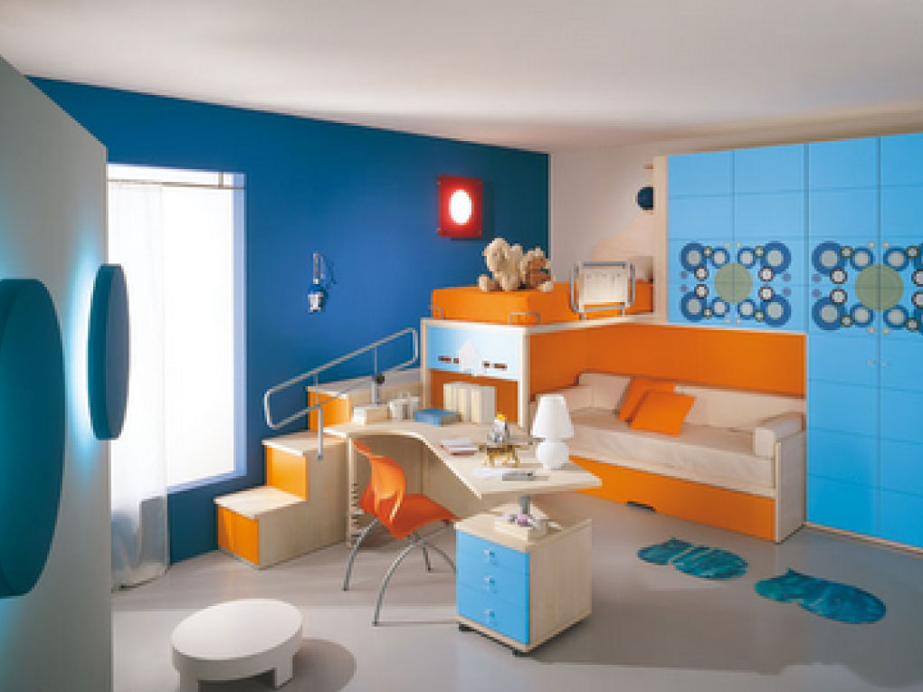ห้องนอนสีฟ้าจับคู่สีส้ม