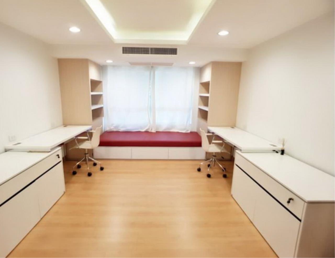 39474 - Sukhumvit 49 Rd Townhome For Rent useable area 266 Sqm, ภาพที่ 4