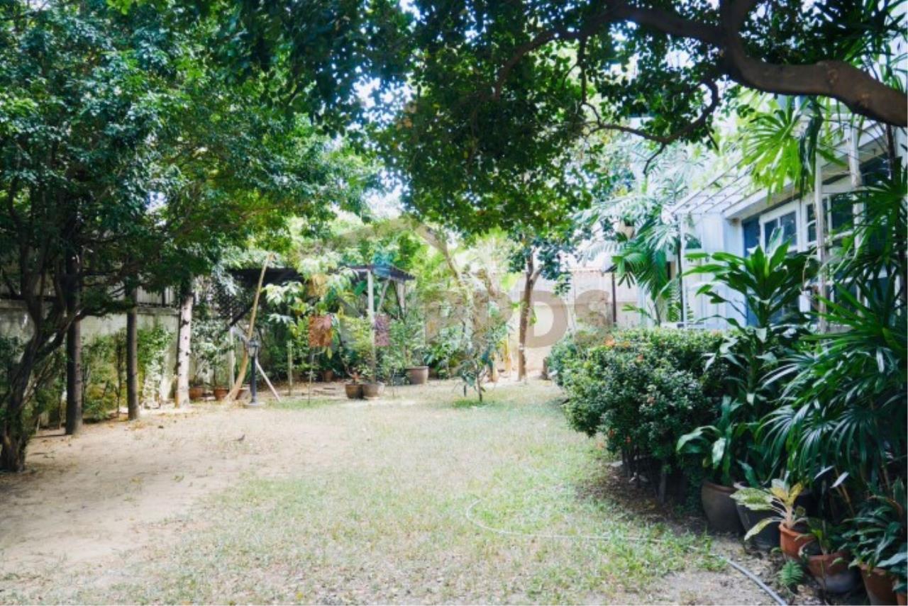 For Sale Twin House for sale in the compound 80 sq wah near Aree BTS, ภาพที่ 3