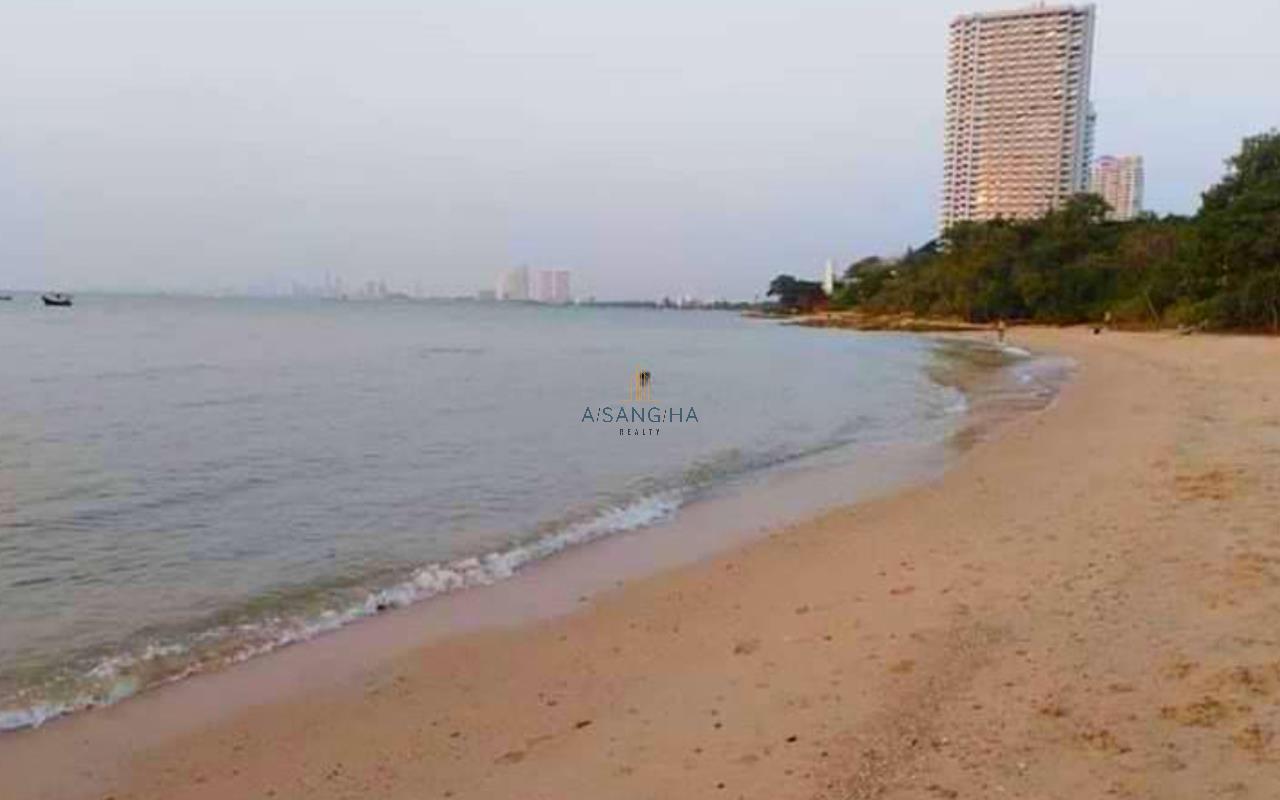 Beachfront Land for Sale in Pattaya
