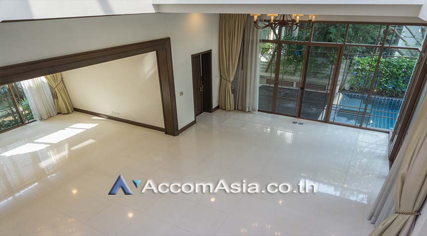 Luxurious Villas, ภาพที่ 4