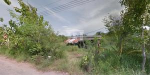 40119 Land for sale in Rama 2 Amphawa Samut Songkhram only 300 m from the main road near Wang Manao intersection