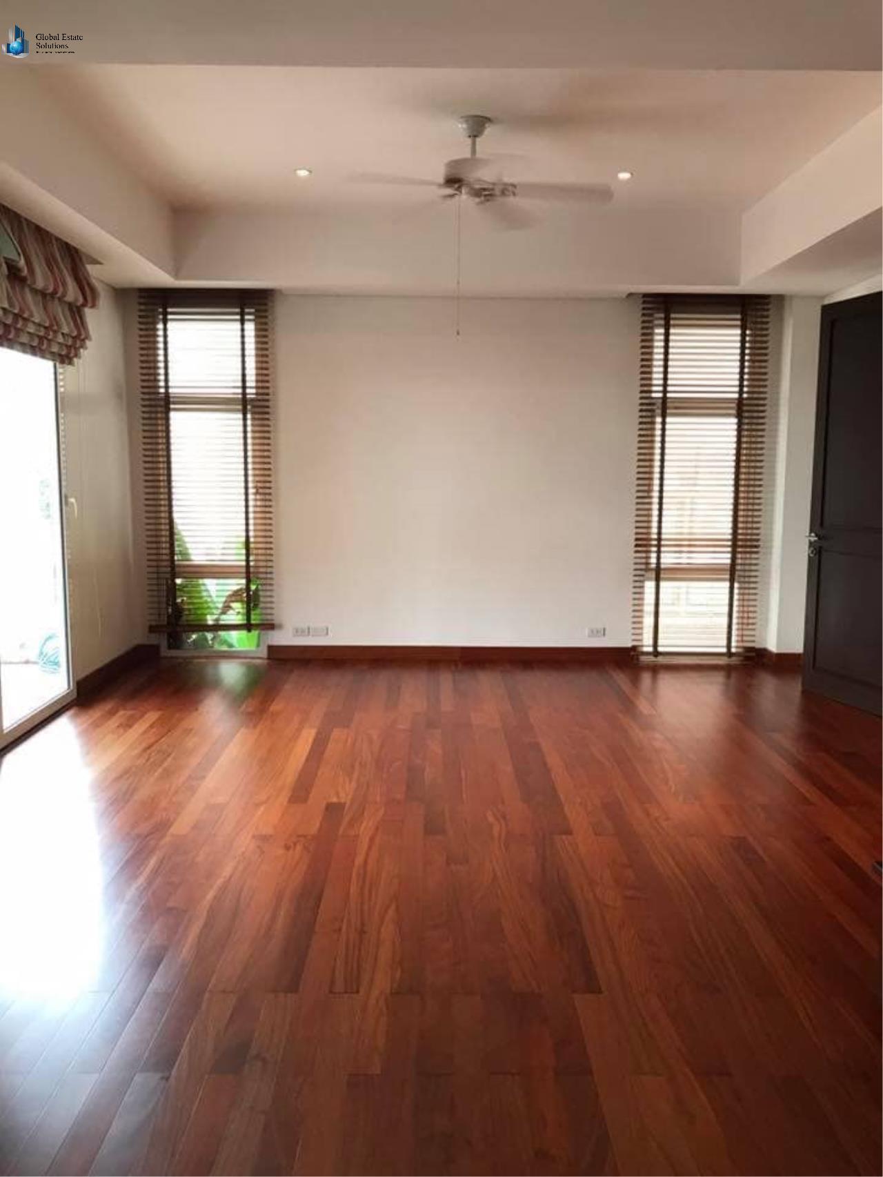 Single House for Rent at Promphong, ภาพที่ 4