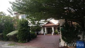 ให้เช่า บ้าน ในโครงการLakeside Court ตำบลโป่ง อำเภอบางละมุง จังหวัดชลบุรี