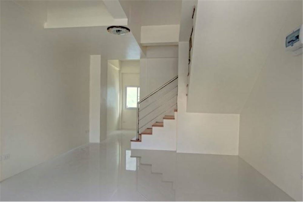 Modern style townhome for sale in Chiang Rai city center Super location, ภาพที่ 4