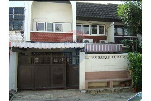 Nice 4 Bedroom House for Sale near BTS Ekamai, ภาพที่ 4