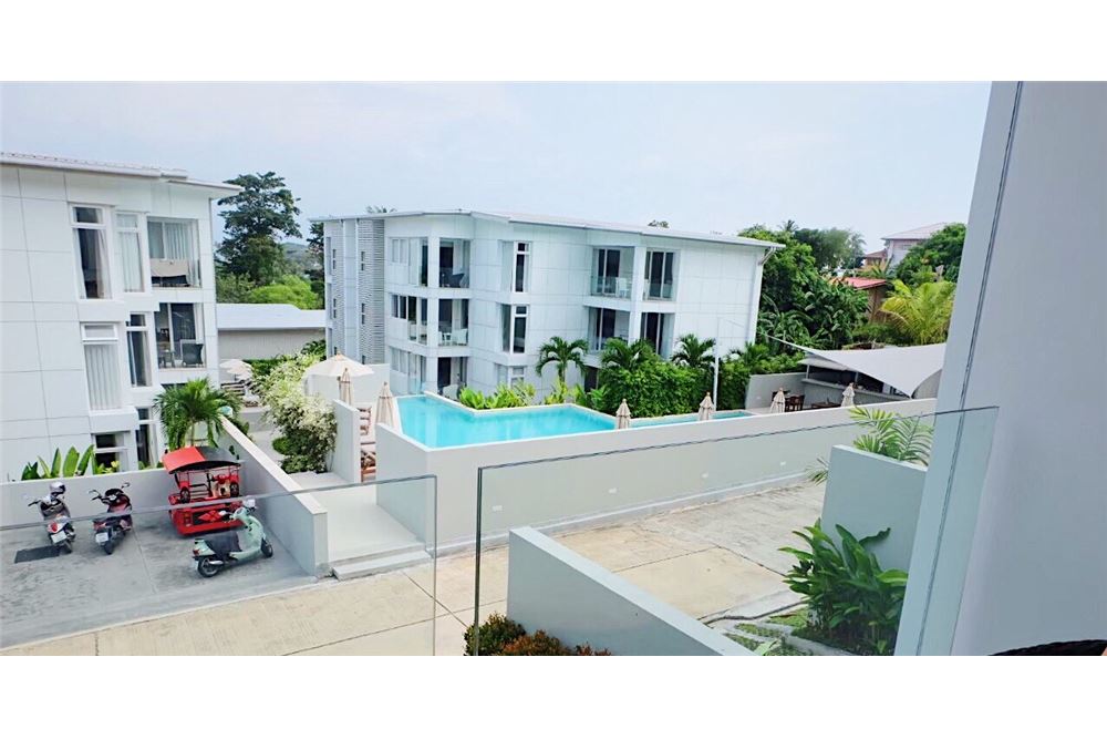 REMAX ID PM010-90  Built size 127 Sqm  This is one of our 127 sqm 3 Bedroom Townhouse comes with a fully equipped Kitche