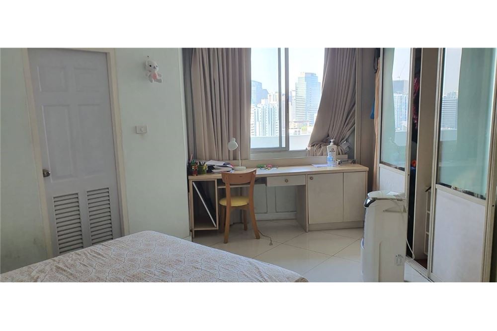 Condo For Sale 3Bedroom 2Bath Fully Furnished High Floor At DS Tower 2, ภาพที่ 4