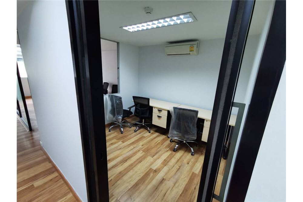Fully-Furnished Office For Rent in Thonglor, ภาพที่ 4