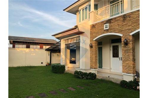Nice 4 Bedroom House for Sale Perfect Masterpiece, ภาพที่ 4