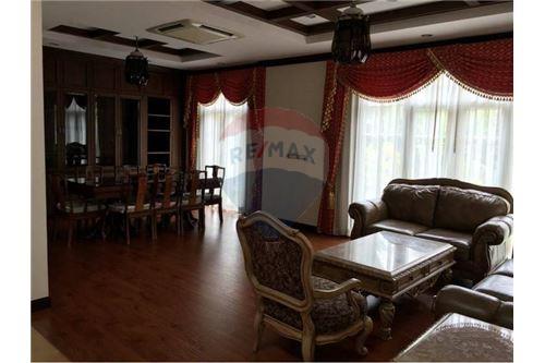 Spacious 4 Bedroom House for Rent Bang Na Trad, ภาพที่ 4