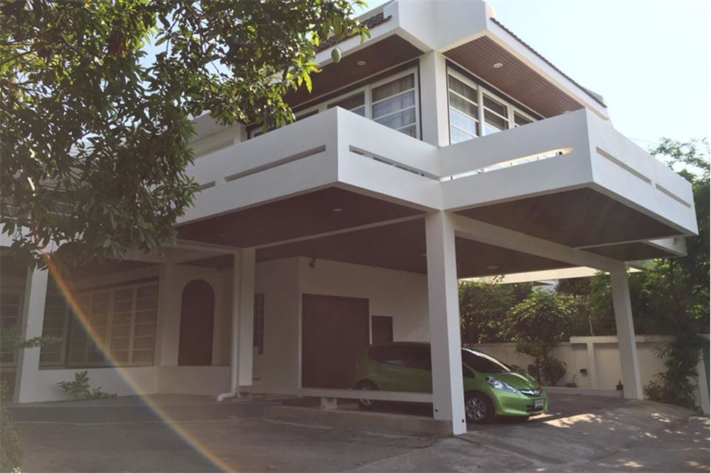 Spacious luxury and cozy detached house for RENT pet allowed  This at, ภาพที่ 4