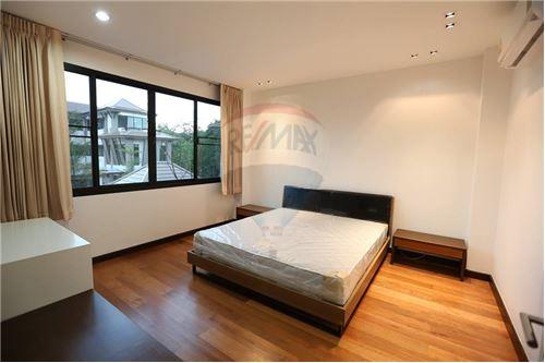 Stunning 3+1 Bedroom Townhouse for Rent Willow 49, ภาพที่ 4