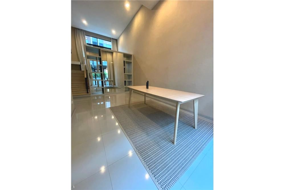 Urban Townhome 3 Bedroom Only 5mins to Thonglor, ภาพที่ 4