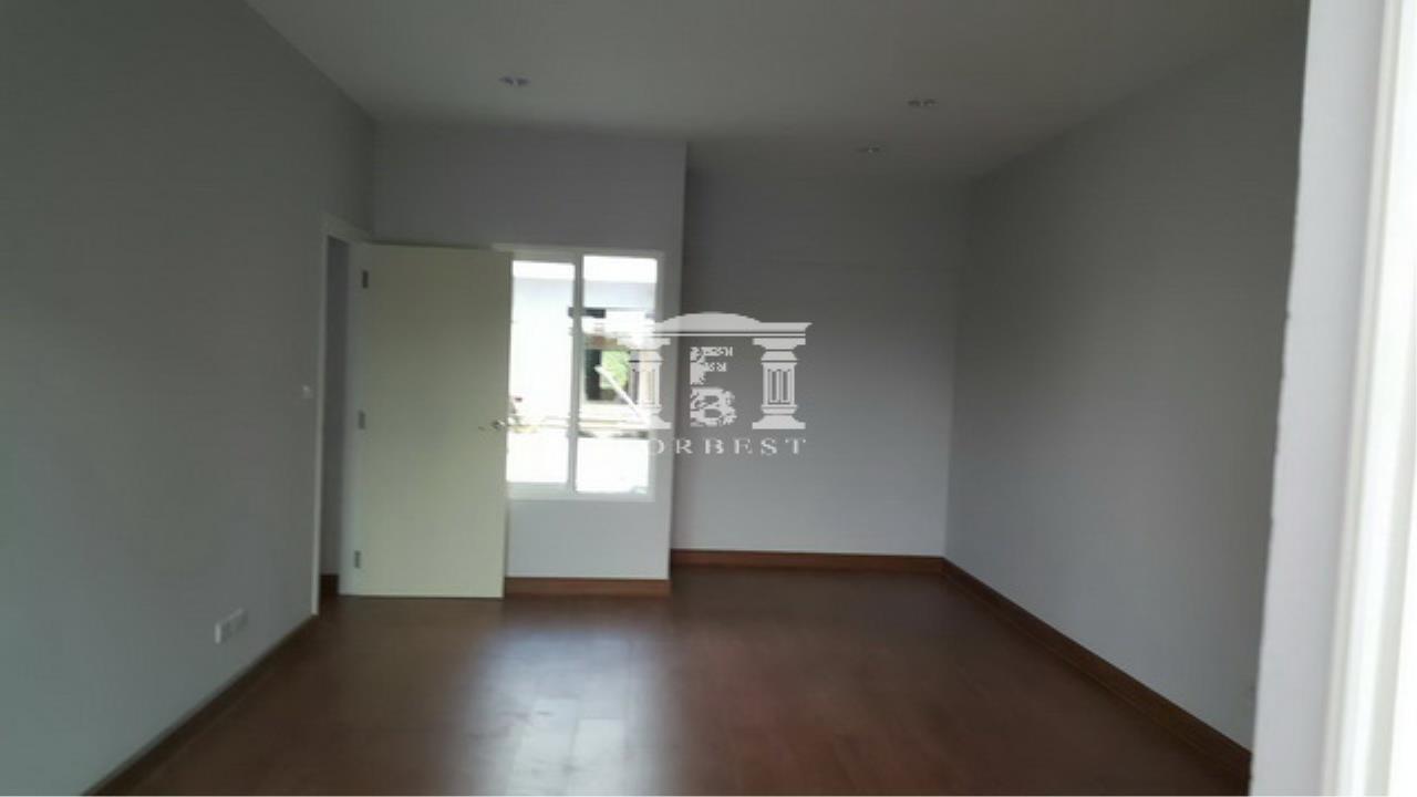40935 - The Exclusive Ratchada-Wong Sawang Townhome for sale  usable area 170 square meters