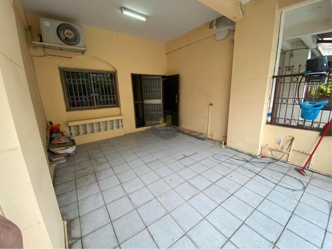 H586HH-Townhouse for rent 2 floors Wang Thong House Nawamin 57 convenient transportation