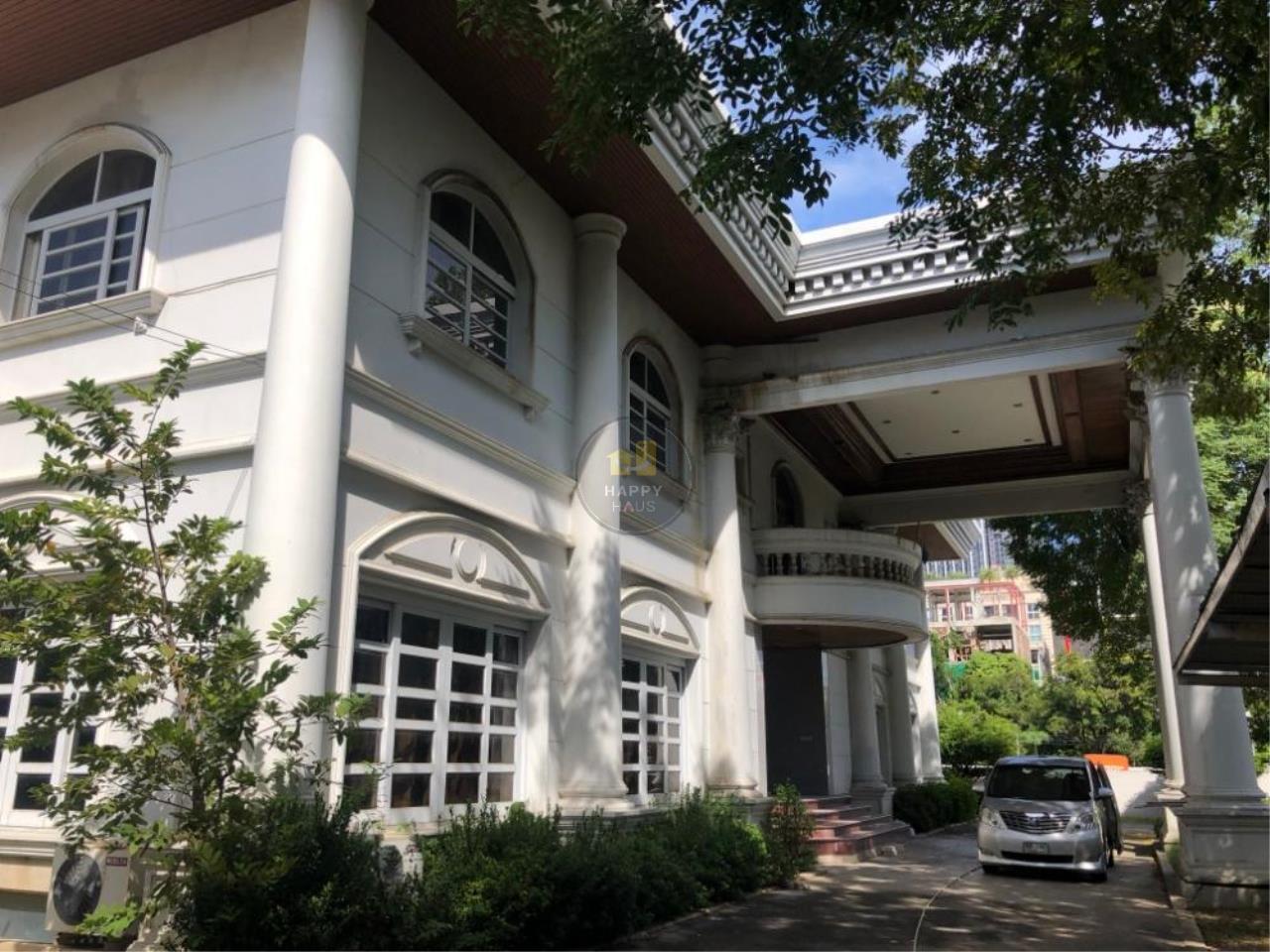 H638HH- For rent Luxury detached house big house 2 floors Soi Sukhumvit 64 less than 1 kilometer from BTS Punnawithi nea, ภาพที่ 1
