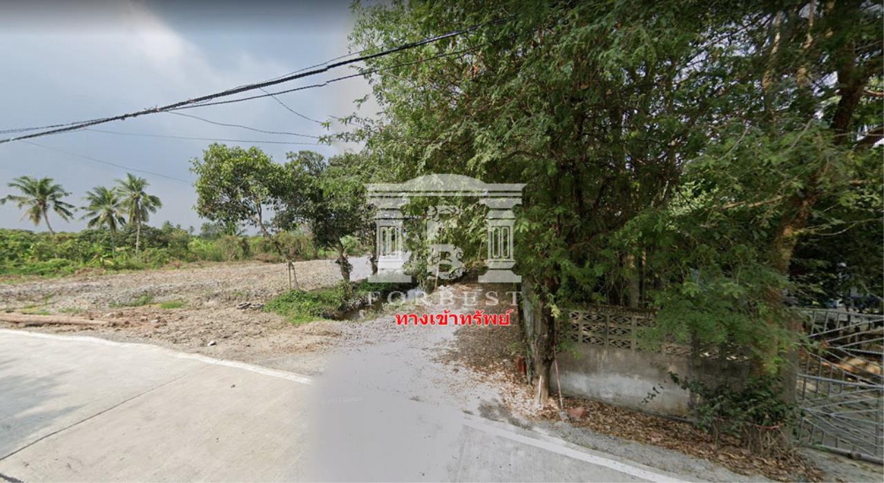 90284 - Land for sale next to the Tha Chin River Krathum Baen Samut Sakhon Plot size 1-3-37 rai