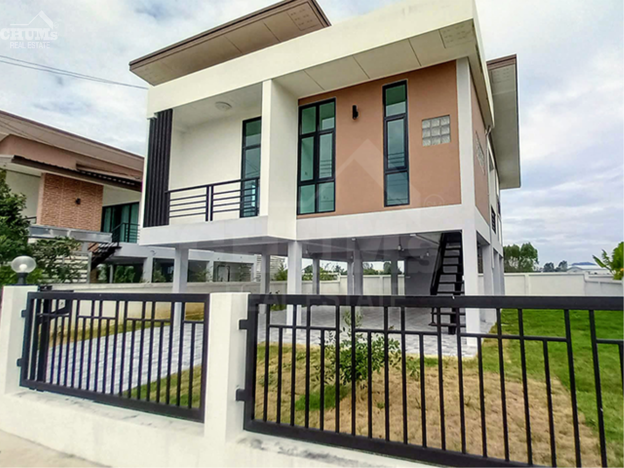New detached house modern style Samnak Thon Ban Chang Rayong