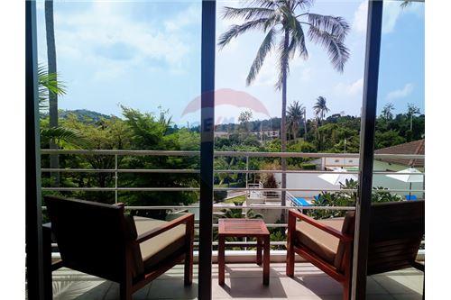 REMAX ID YT - 164 2 Bedroom Townhouse for long term rent in Choeng Mon Surat Thani Two-storey two-bedroom apartments is 