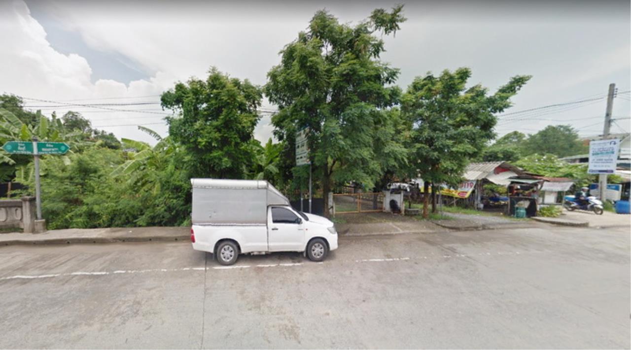 39000 - Land for sale Phraya Suren area 10-1-8650 rai