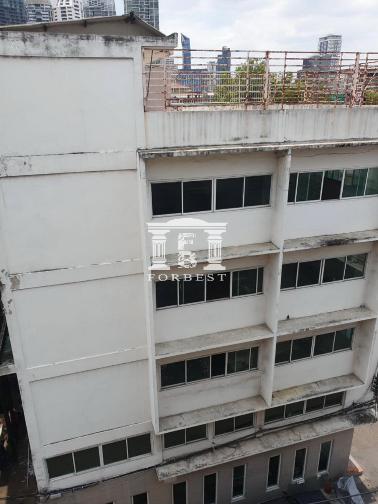 41931 -Kasemrad Road Rama 4 Office building for sale area 140 Sqm