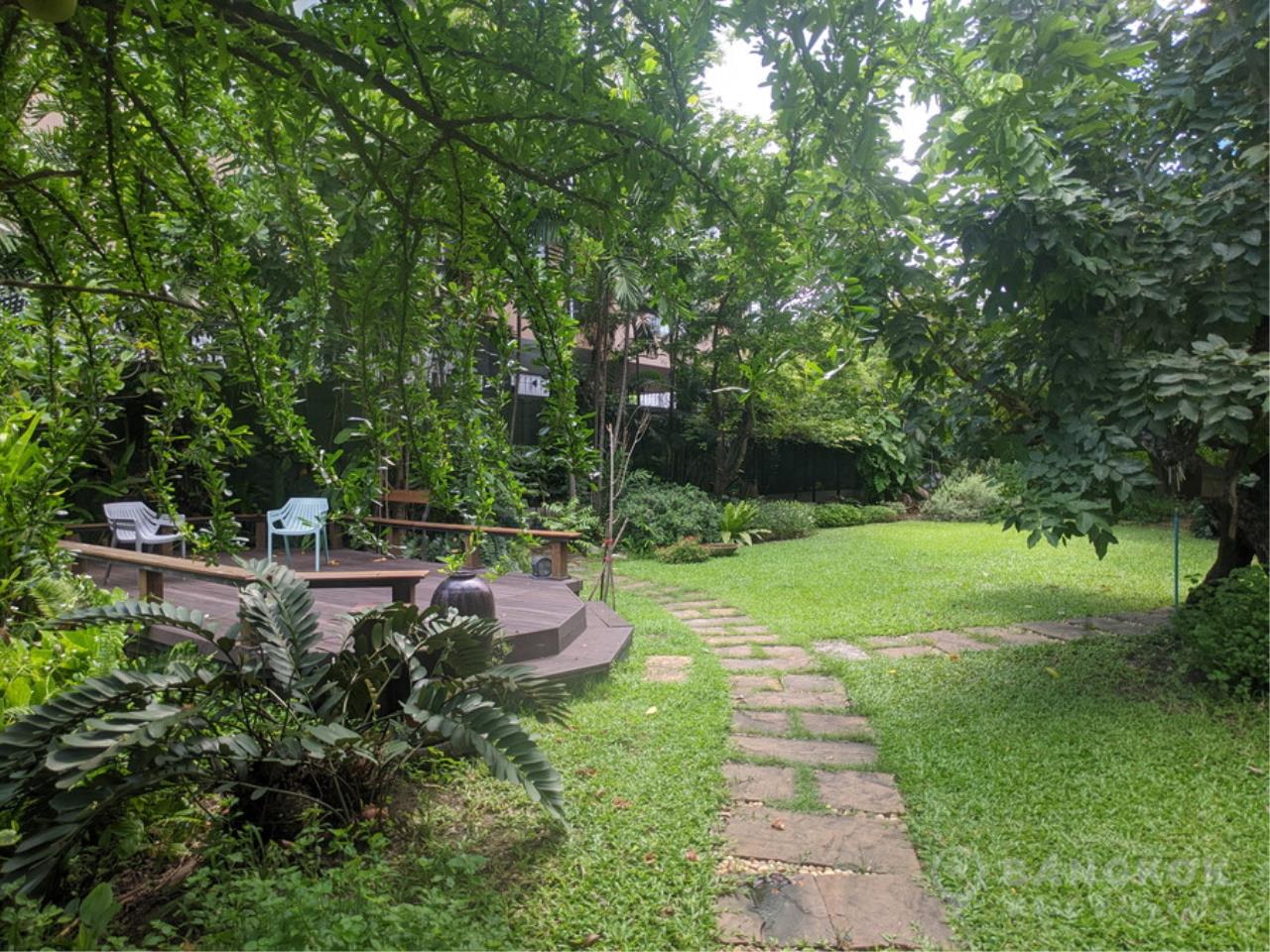 sathorn-detached-resort-style-4-bed-3-ba