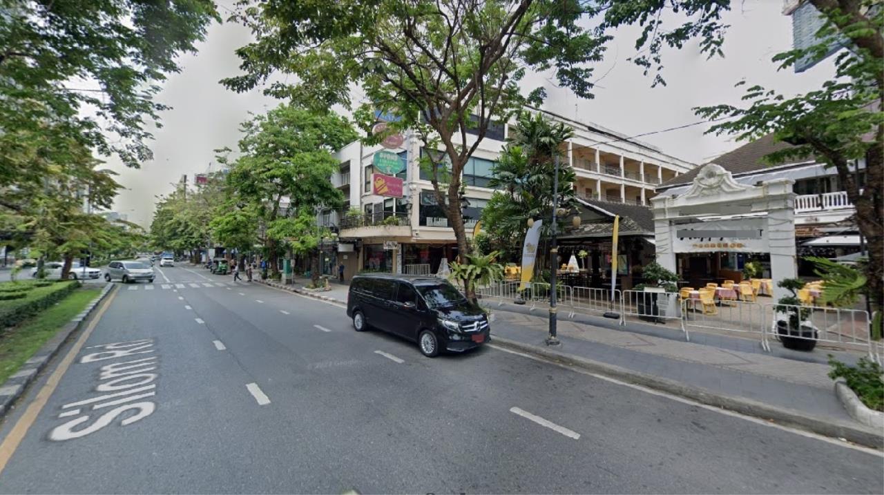 Land for sale 3 rai 376 sq wa Silom Road Suriyawong Bangrak Bangkok