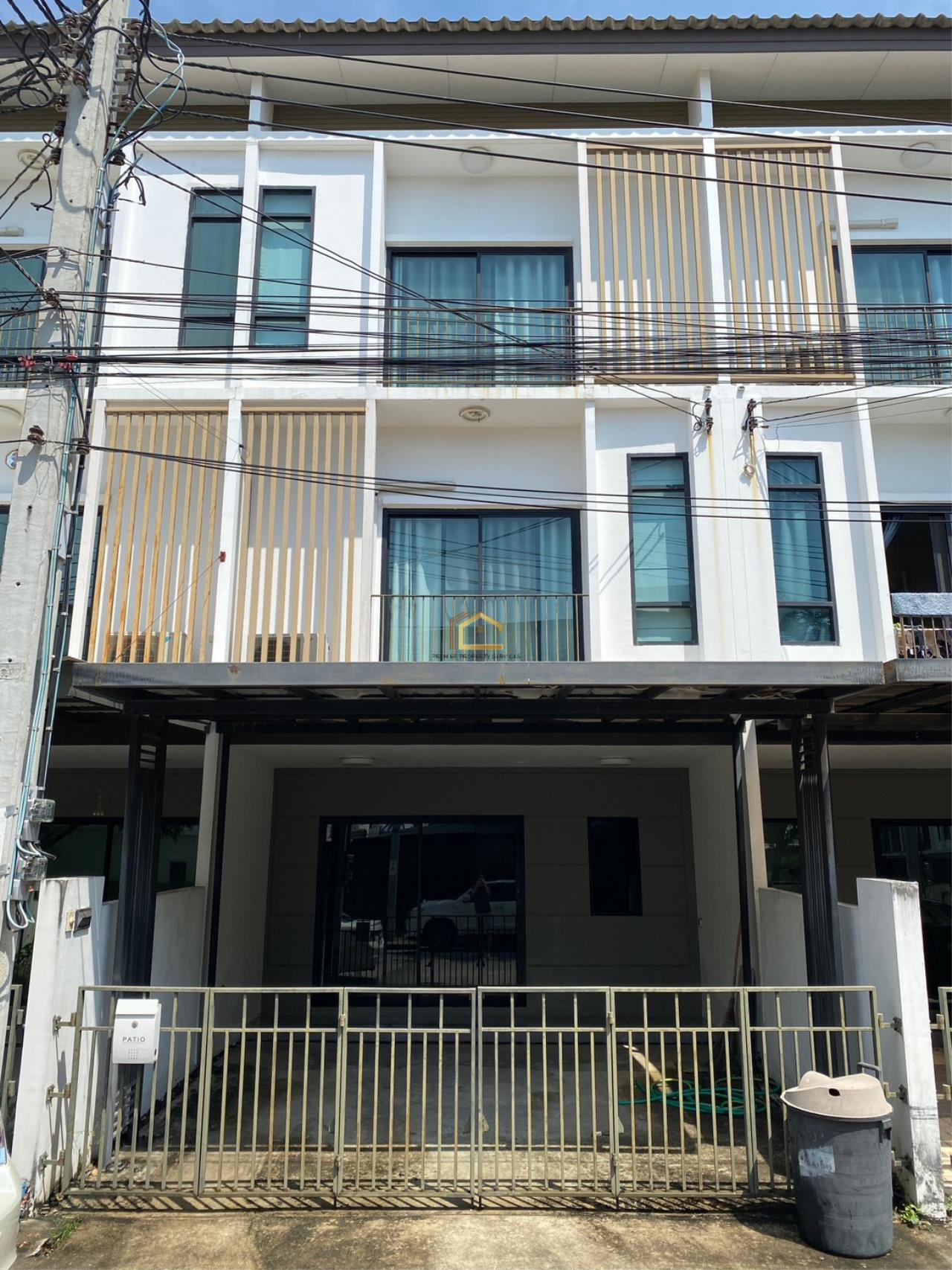 For sell Townhome 35 storey at Krungthep Kreeta road