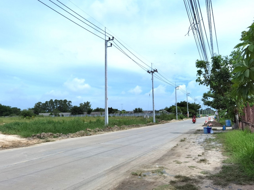 ขาย ที่ดิน ME331 แปลงเล็ก ทำเลดี ราคาถูก รูปแปลงสวย หนองบอนแดง บ้านบึง ชลบุรี . 1 ไร่ ระยะถนนสาธารณะกว้าง 8 m ใกล้โลตัส บ้านบึง เพียง 9 Km