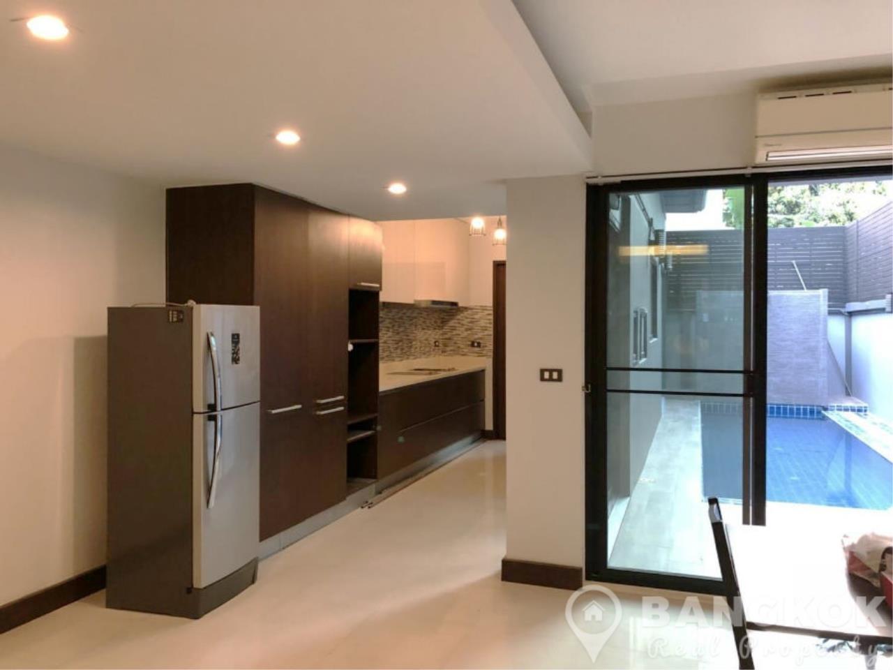 Modern Detached House in Thonglor 4 Beds with Private Swimming Pool, ภาพที่ 4