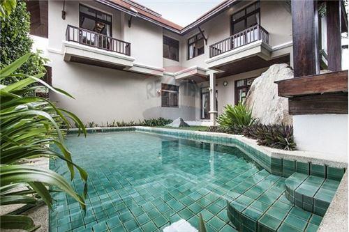 3 bedrooms villa in Chaweng Noi