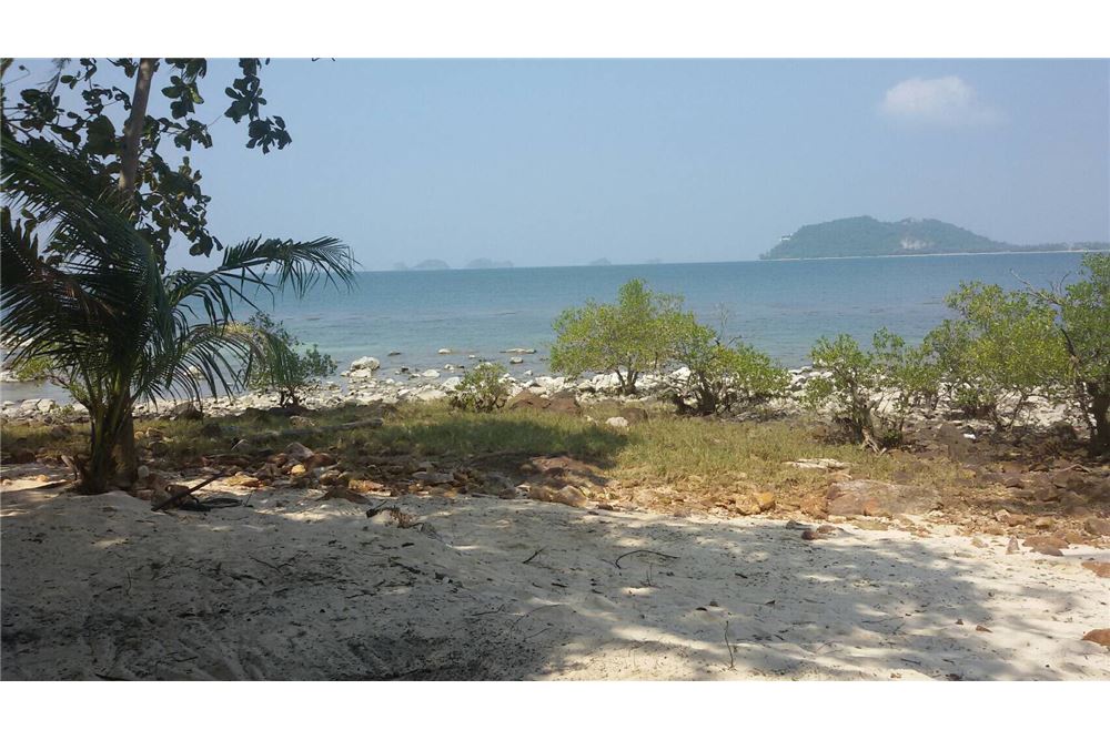 Beachfront land for sale in Koh Taen, ภาพที่ 4