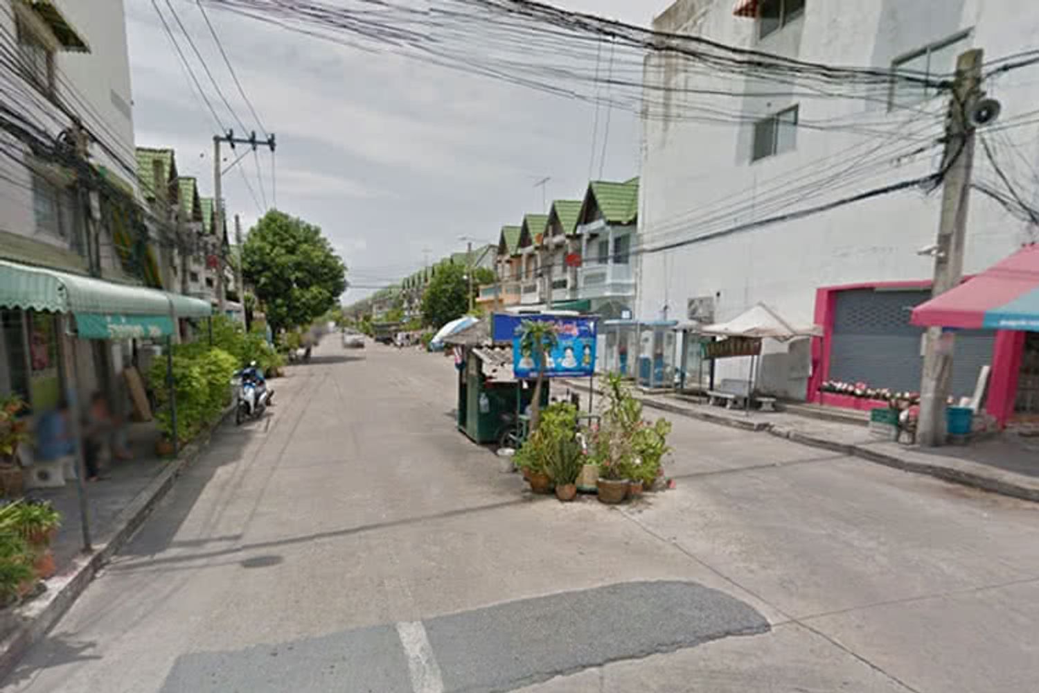 ภาพหลัก -  ตะวันนา