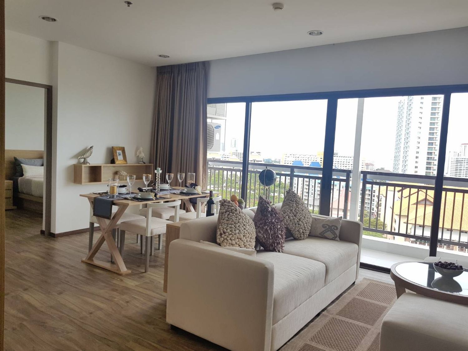 2 Bedroom ในโครงการ ทรีท็อปส์ คอนโดมิเนียม, ภาพที่ 4